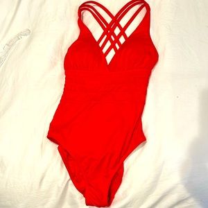 Brand new, never worn La Blanca one piece swimsuit